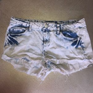 Medium/Low Rise Jean Shorts